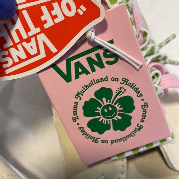 VANS SK8-Hi tapered “Em on holiday - collection” NWT and original box Woman’s 10 - Picture 9 of 15